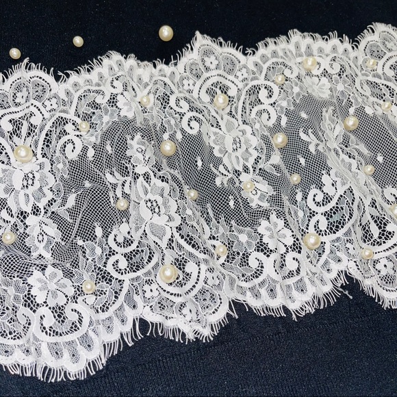 Ladies Sweater - Picture 5 of 8